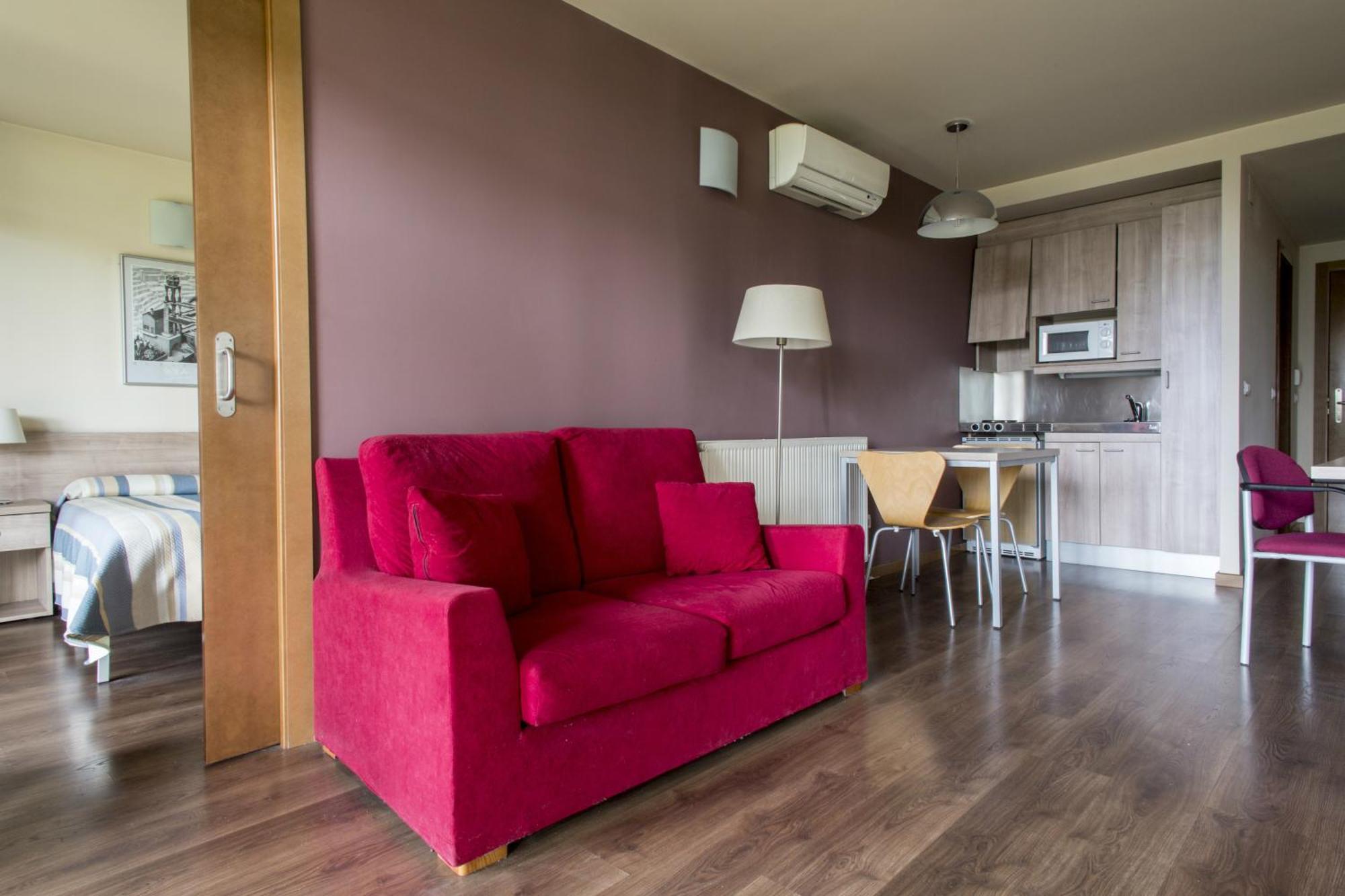 Residencia Universitaria Resa Hernan Cortes * Salamanca